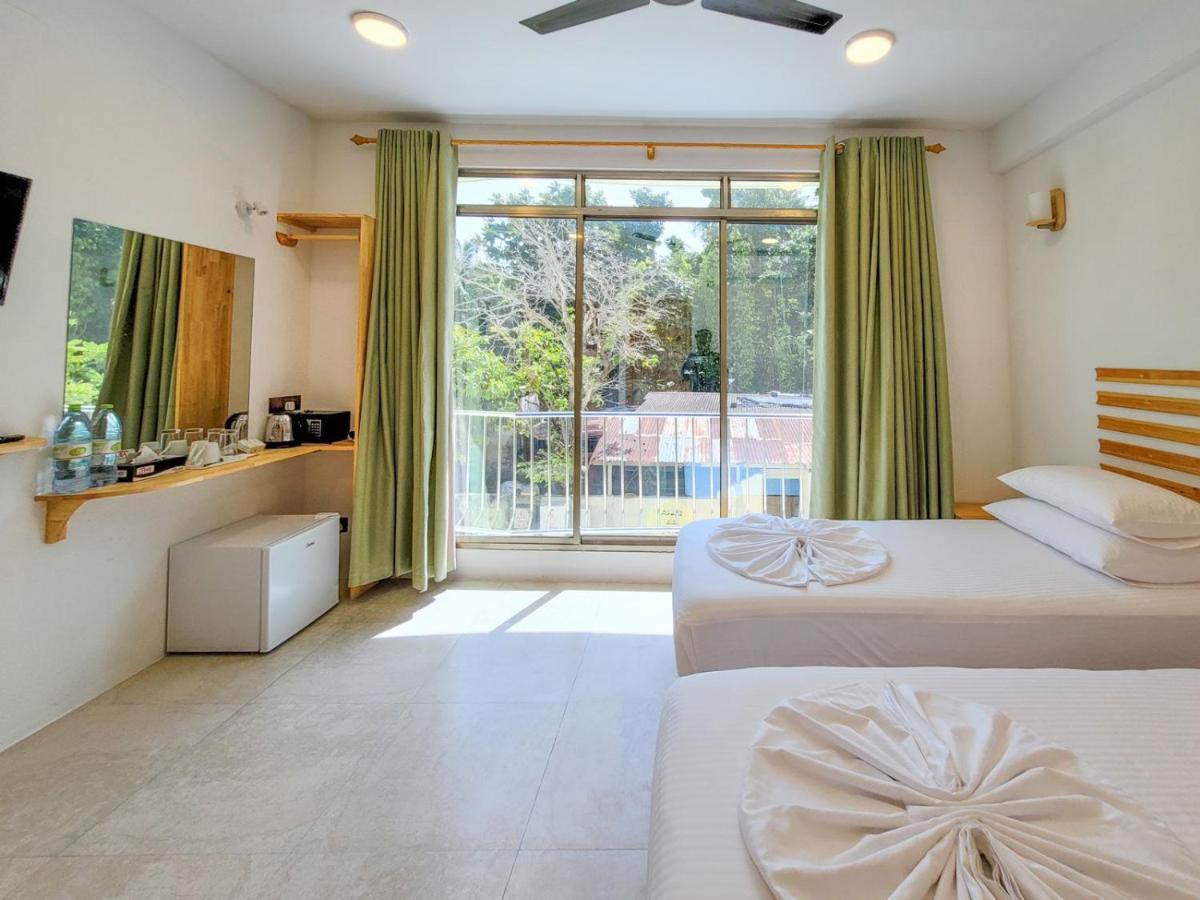 Thila Sky View - Guest House Thoddoo Kültér fotó